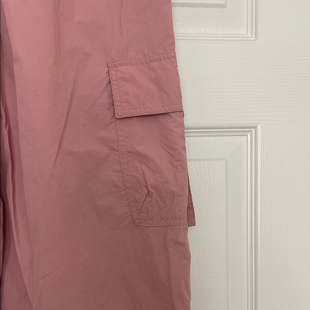 Dusty Pink Cropped Cargo Jogger Pants - Picture 9 of 11